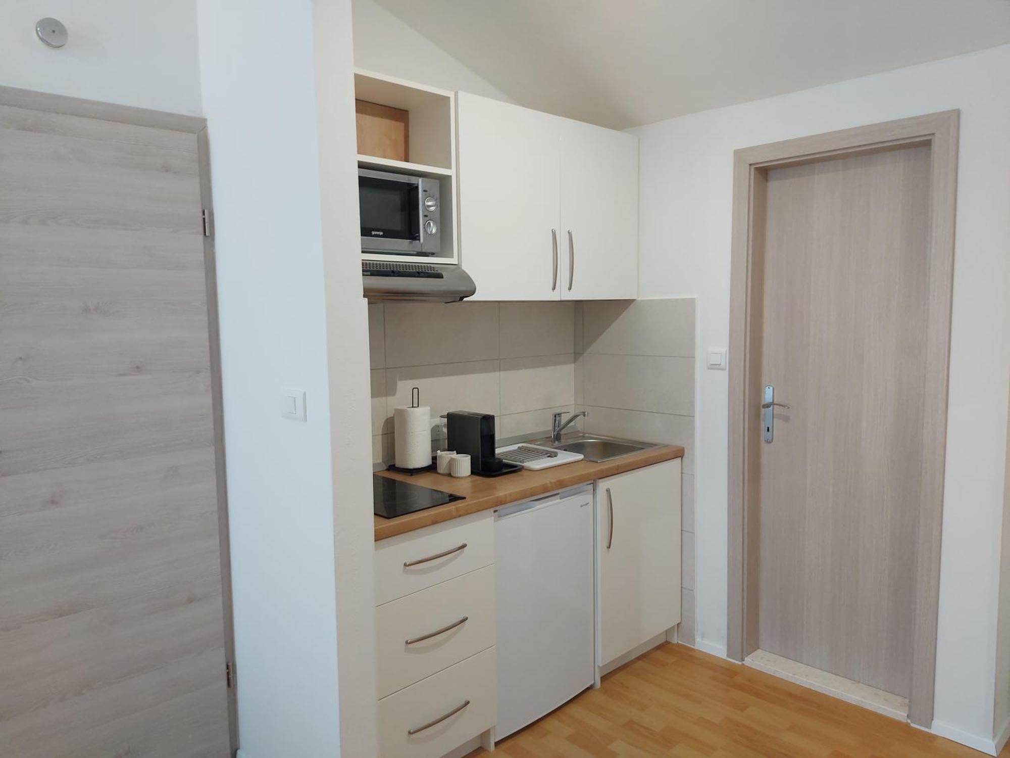 Apartments Fantasia พูลา ภายนอก รูปภาพ